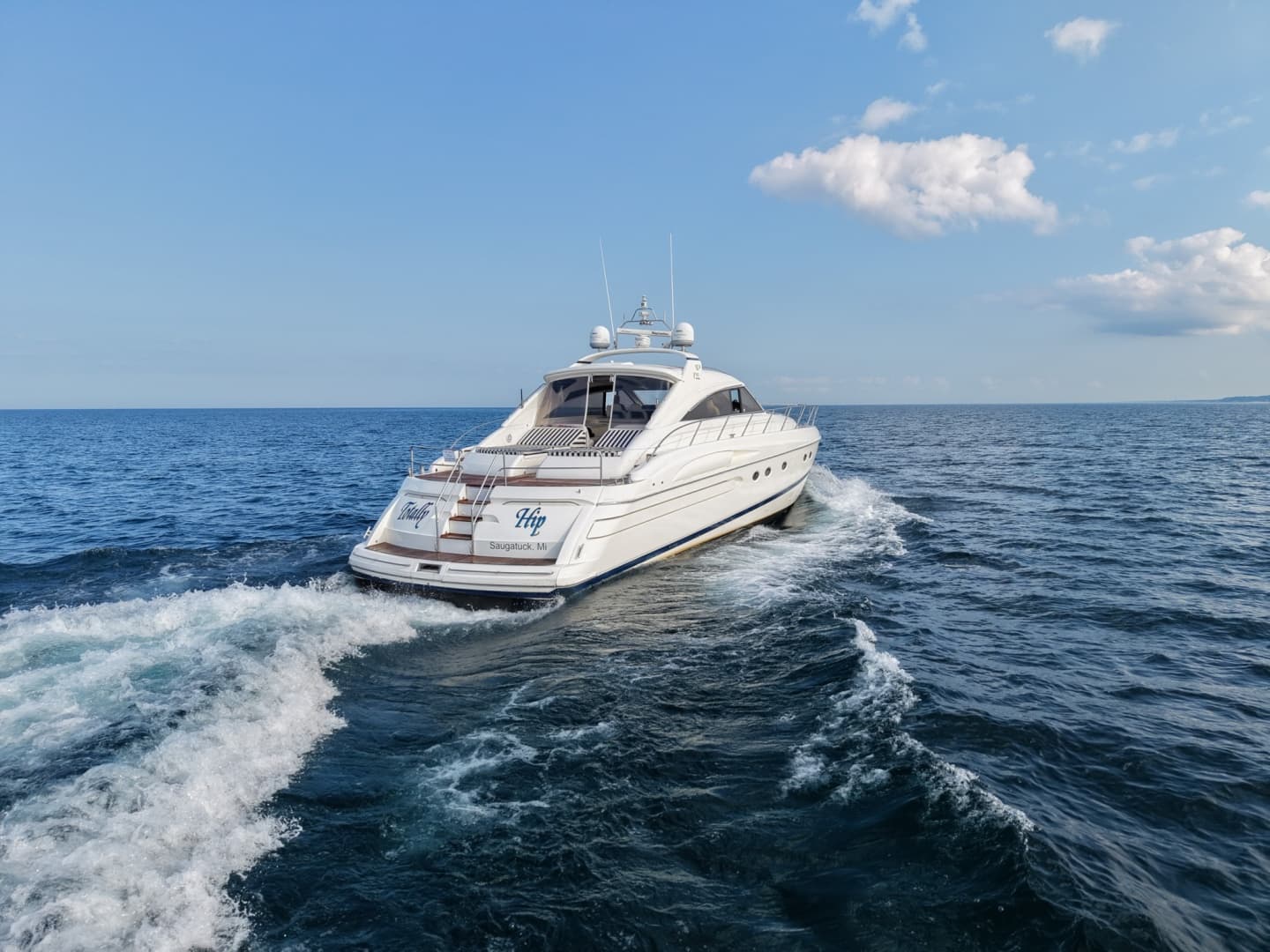 2001 Viking Sport Cruisers V65 Express