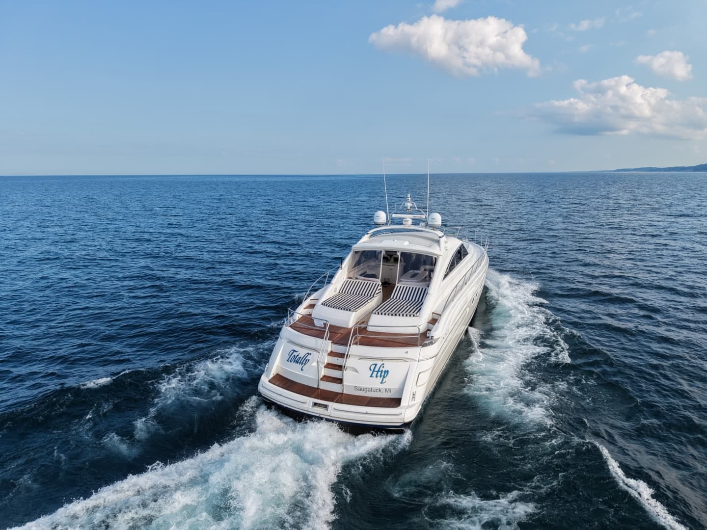 2001 Viking Sport Cruisers V65 Express