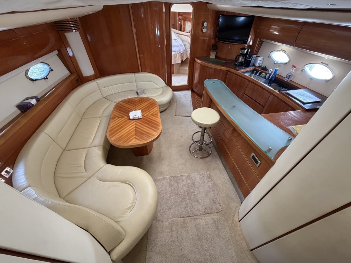 2001 Viking Sport Cruisers V65 Express