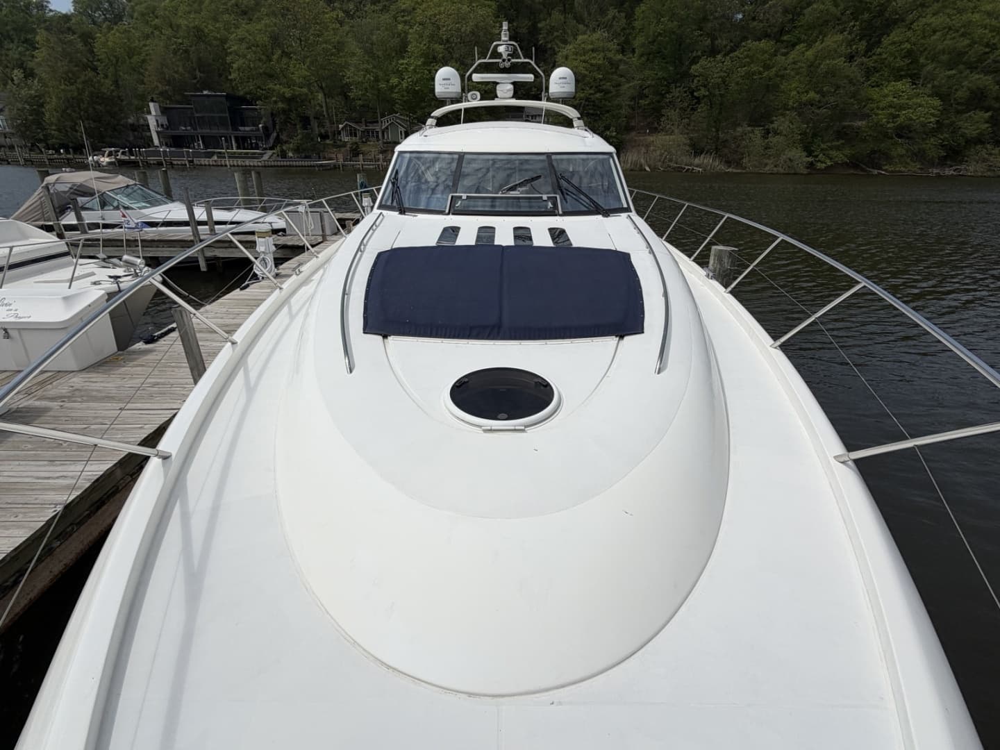 2001 Viking Sport Cruisers V65 Express