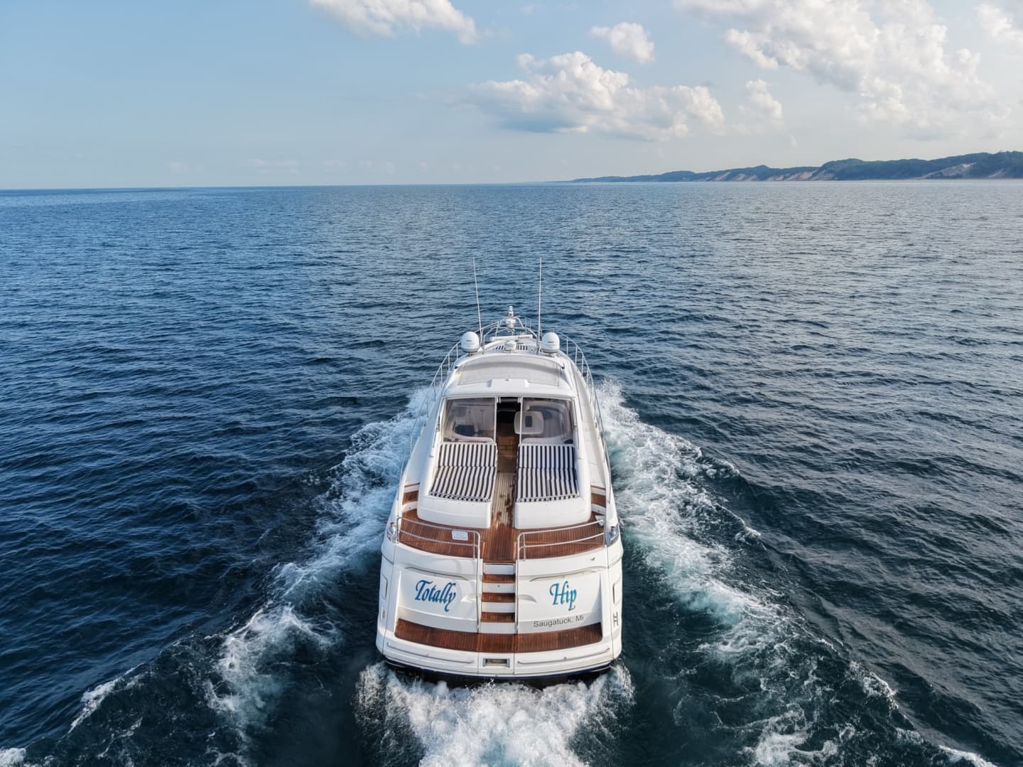 2001 Viking Sport Cruisers V65 Express