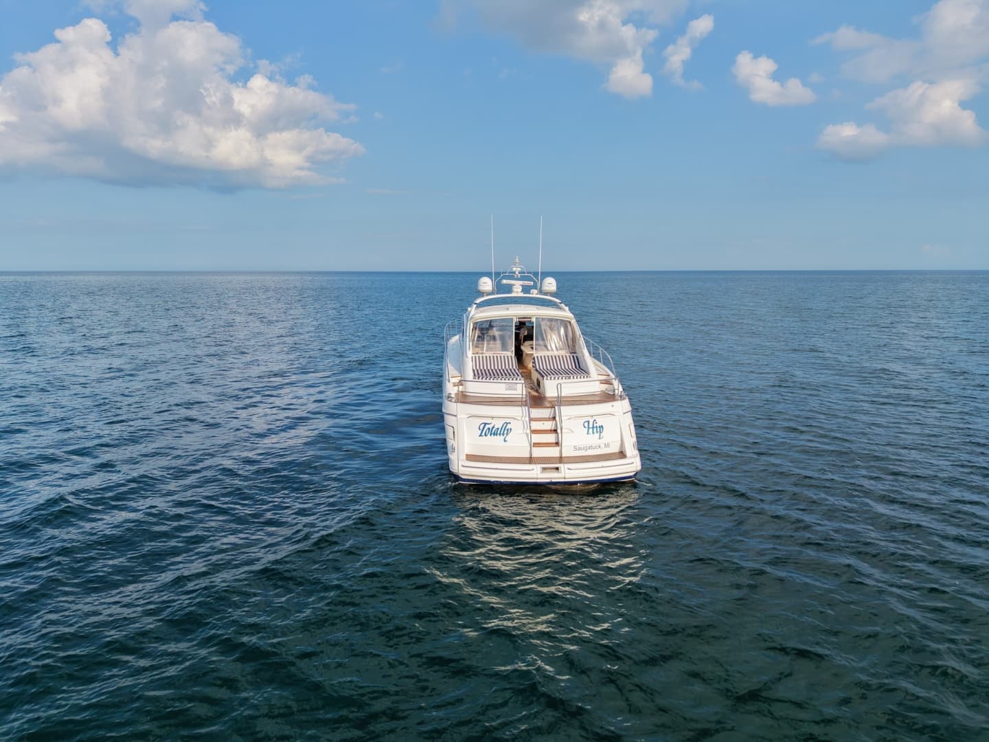 2001 Viking Sport Cruisers V65 Express
