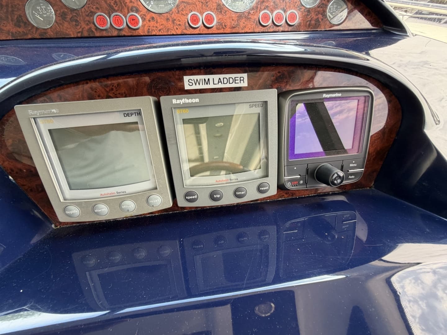 2001 Viking Sport Cruisers V65 Express