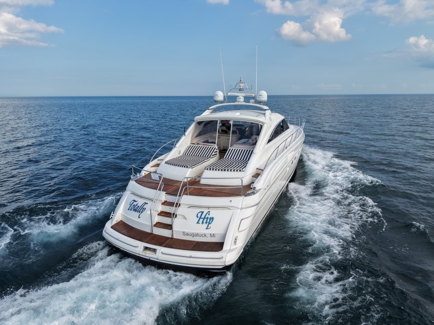 2001 Viking Sport Cruisers V65 Express