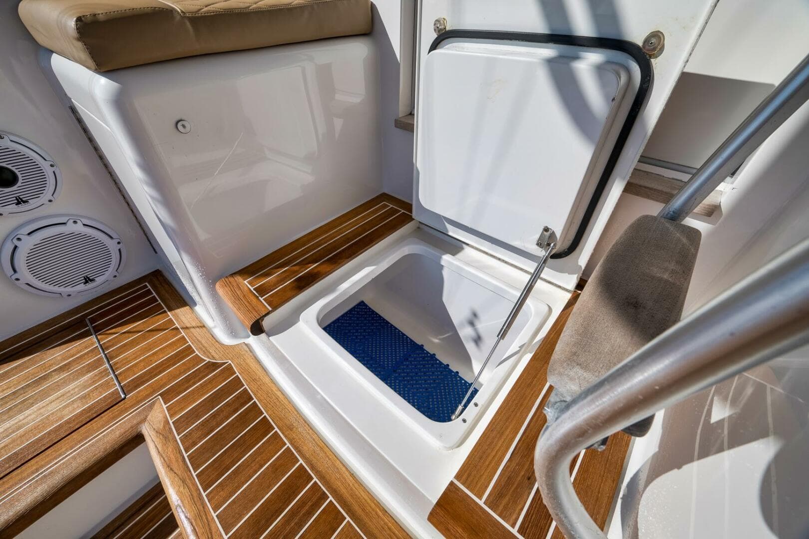 2011 Viking 76 Enclosed Bridge- TEUSEAS- Cockpit