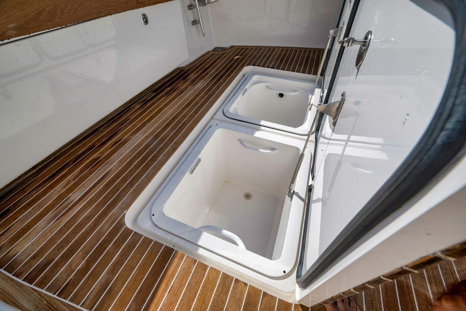 2011 Viking 76 Enclosed Bridge- TEUSEAS- Cockpit