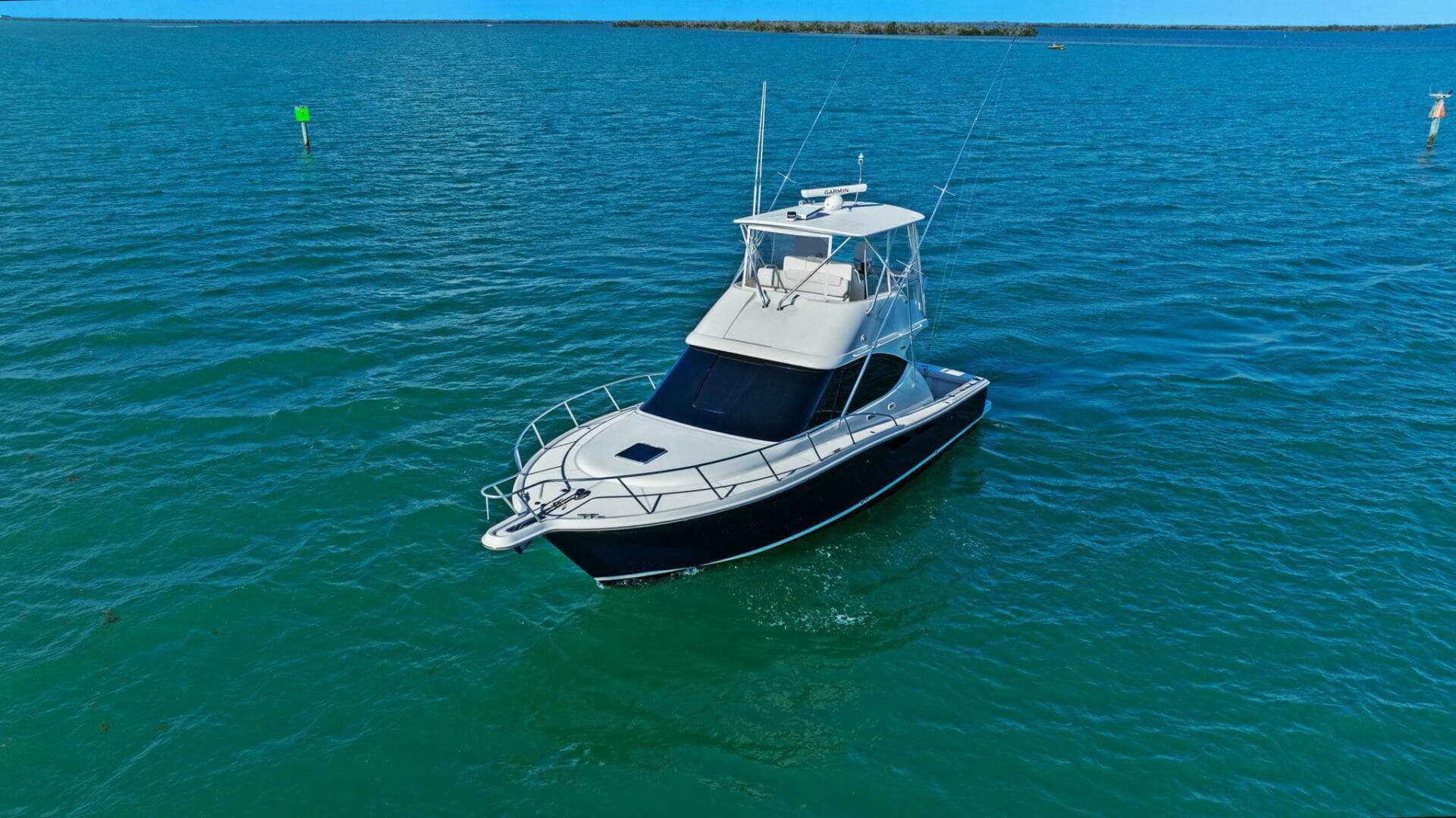 2013 Tiara Yachts 3900 Convertible - Profile 