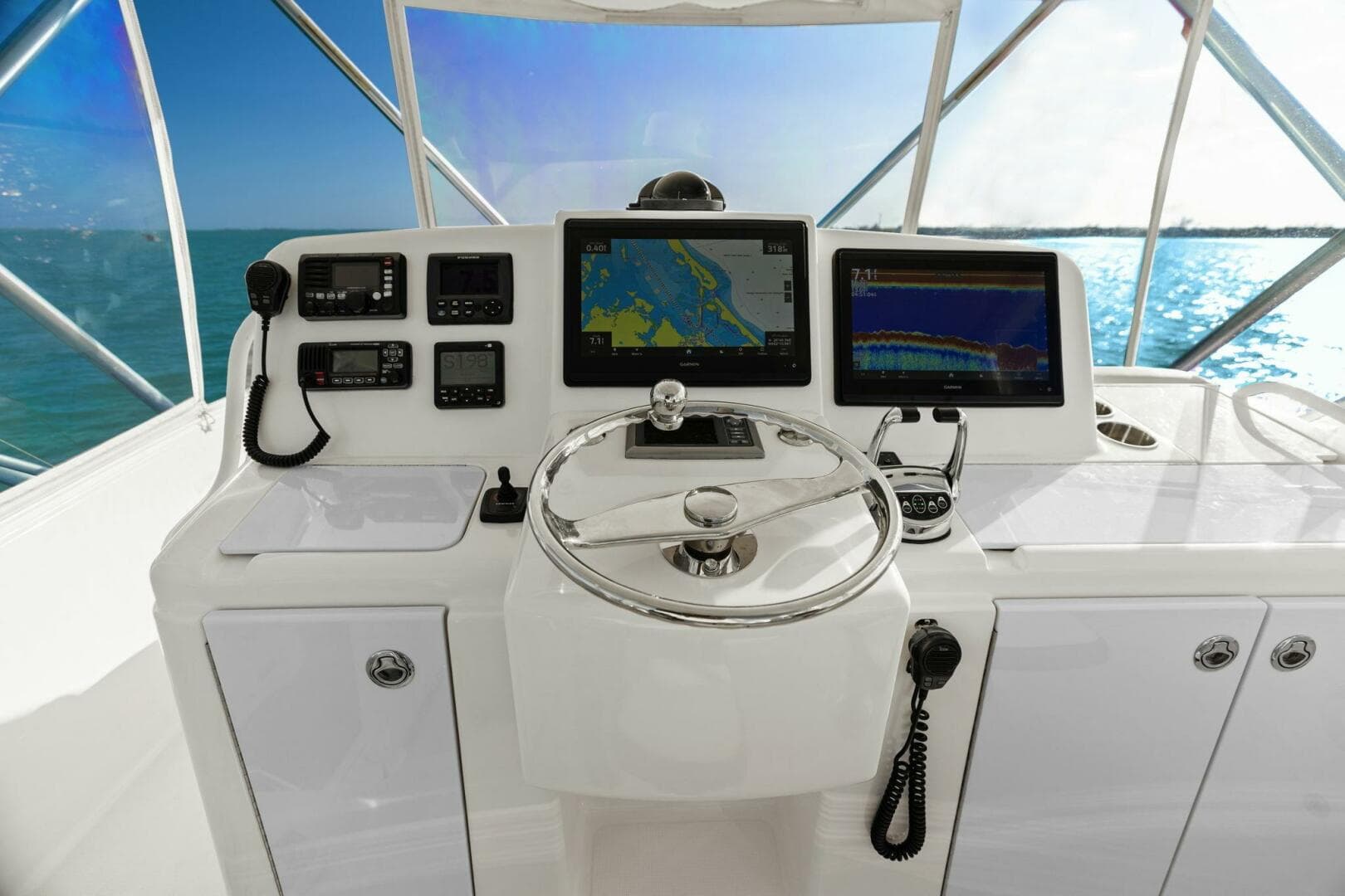 2013 Tiara Yachts 3900 Convertible