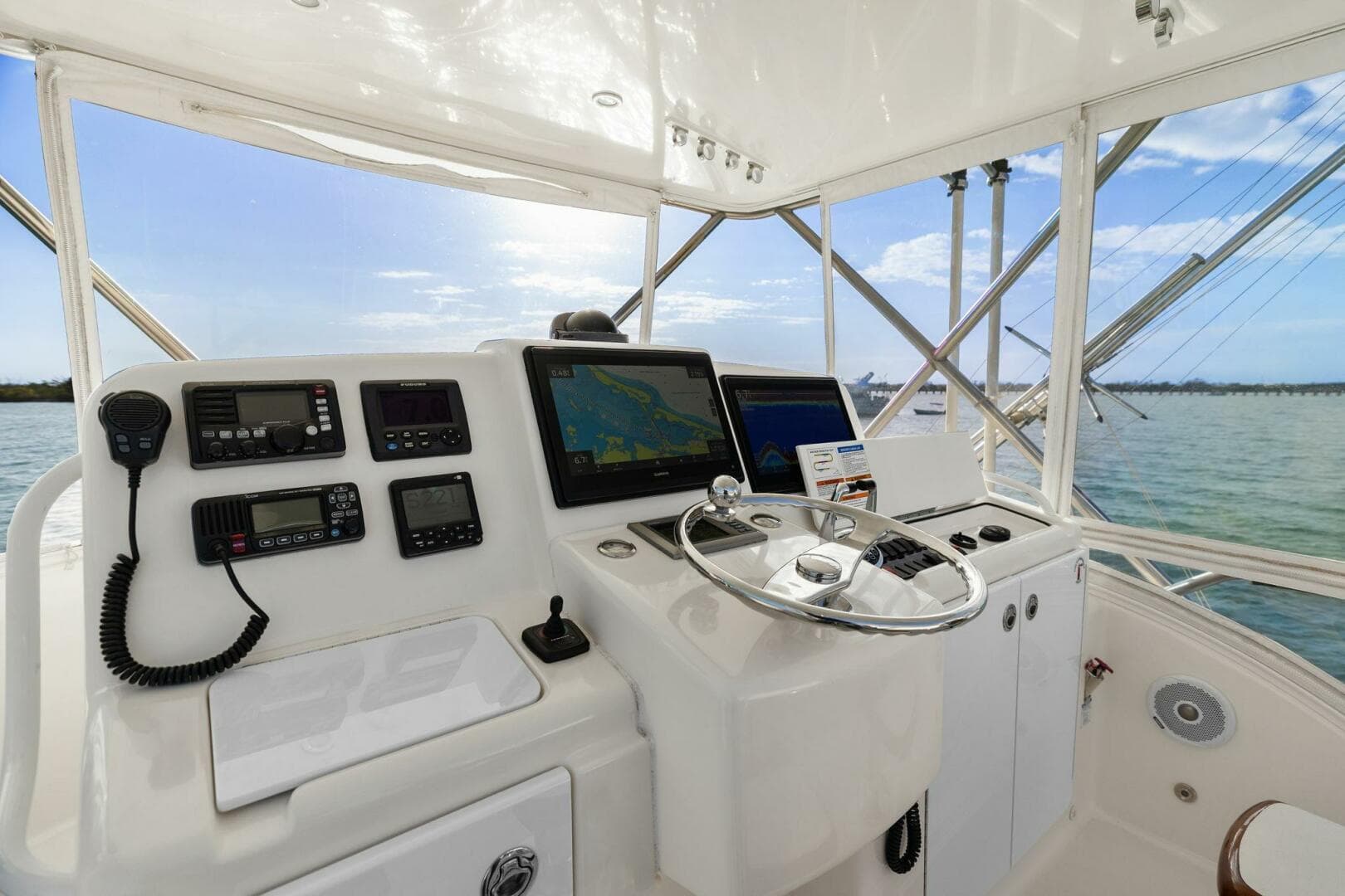 2013 Tiara Yachts 3900 Convertible