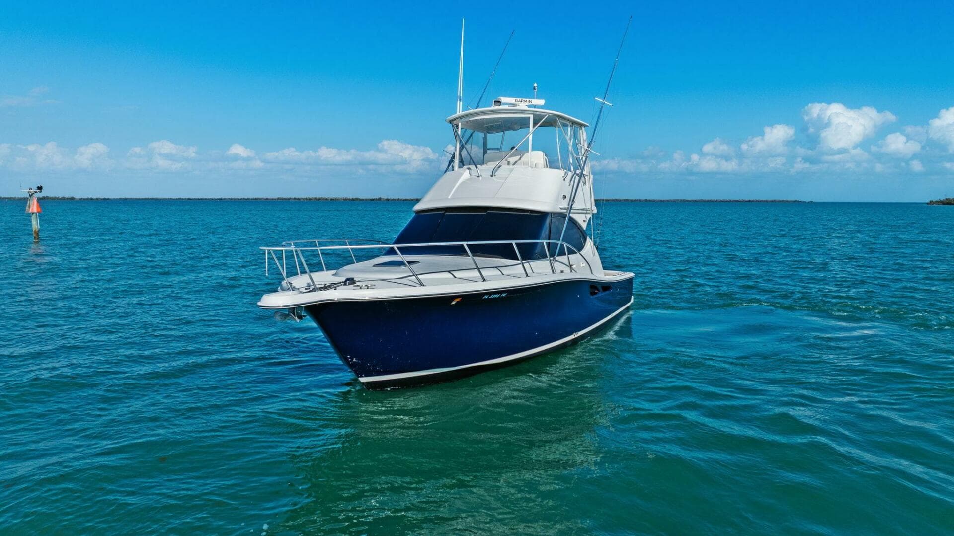 2013 Tiara Yachts 3900 Convertible - Profile 