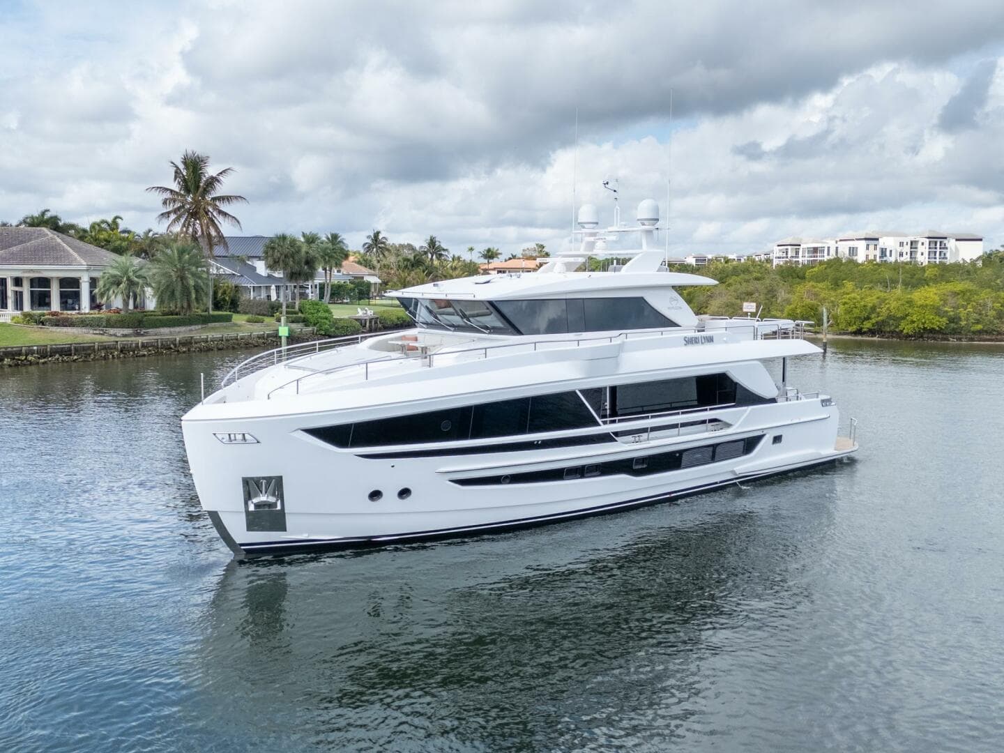 Horizon FD80 SHERI LYNN - Exterior 