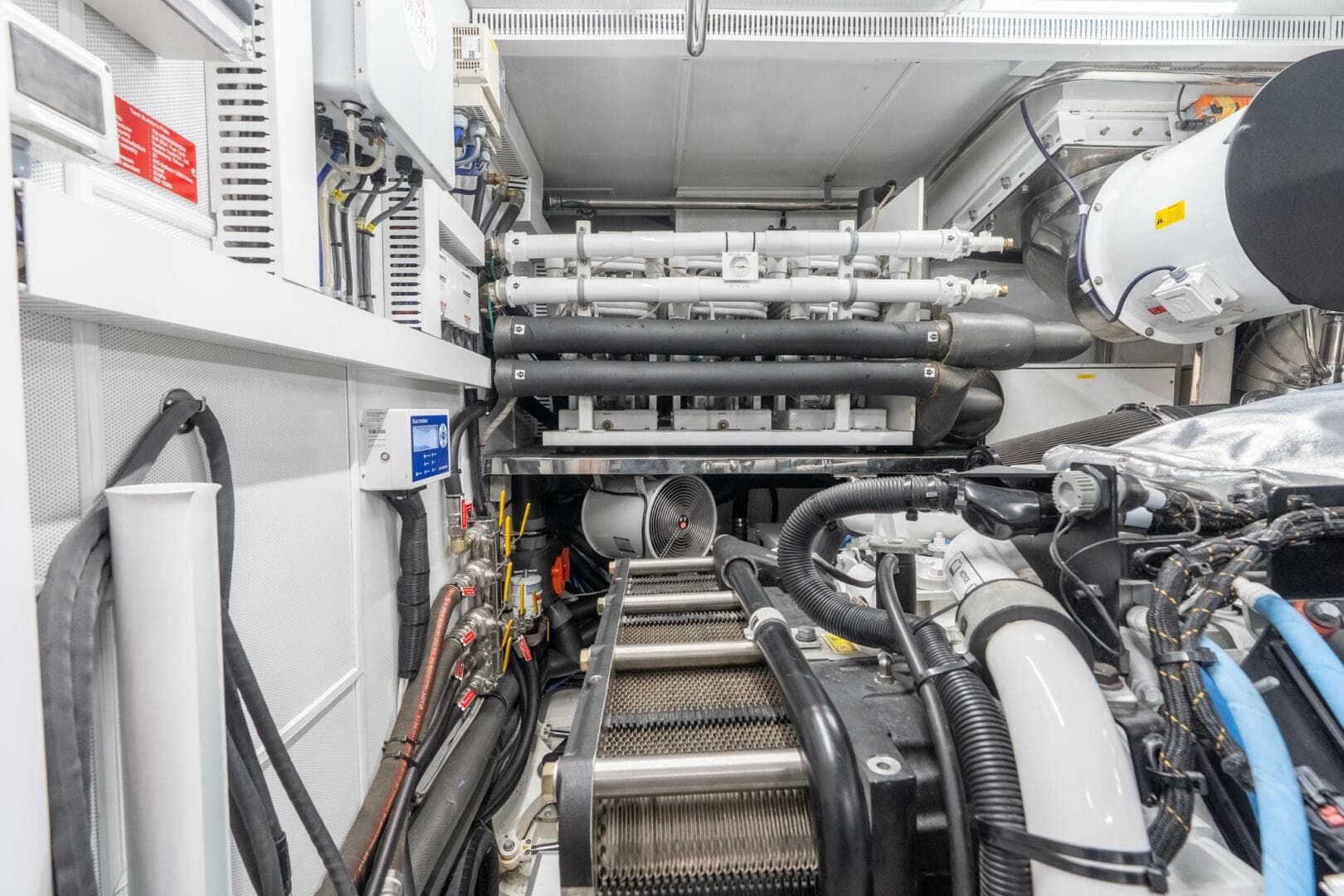 Horizon FD80 SHERI LYNN - Engine Room