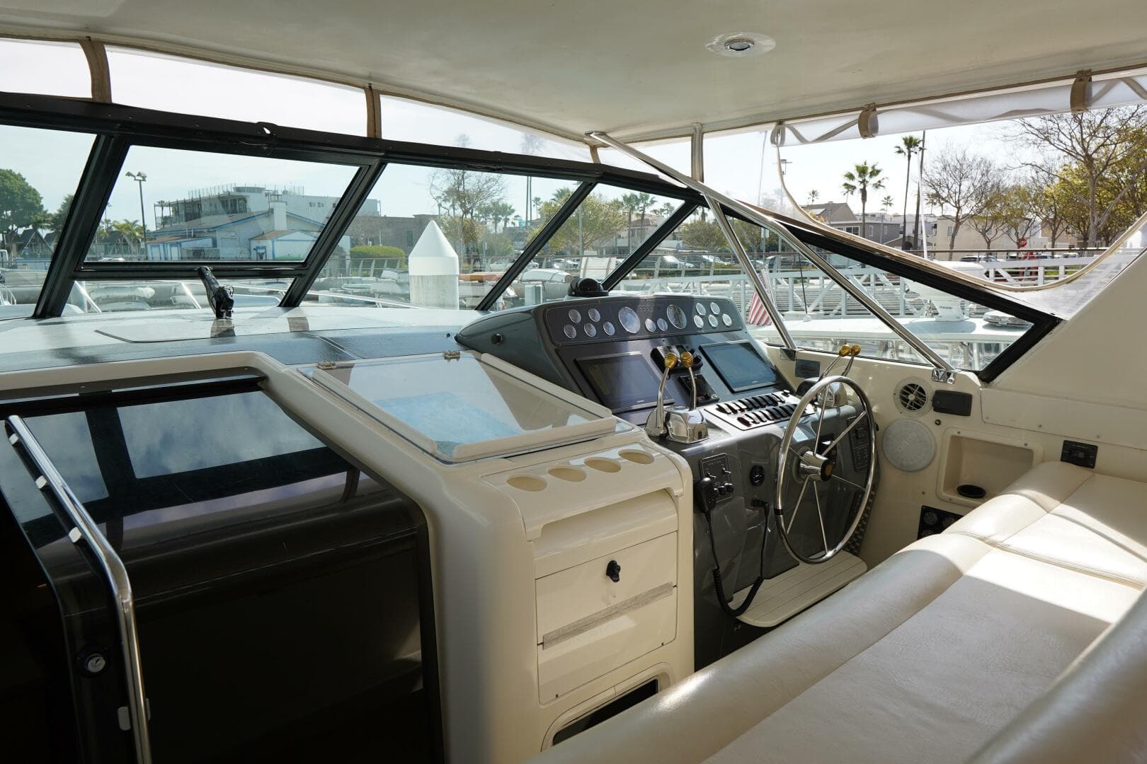 1994 Tiara Yachts 