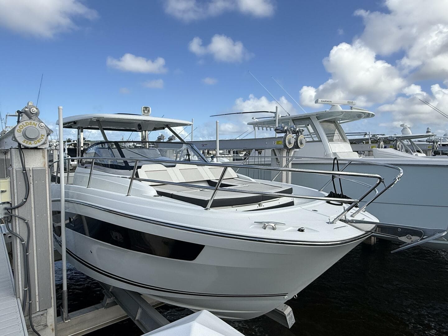 2022 Jeanneau 10.5 Leader WA