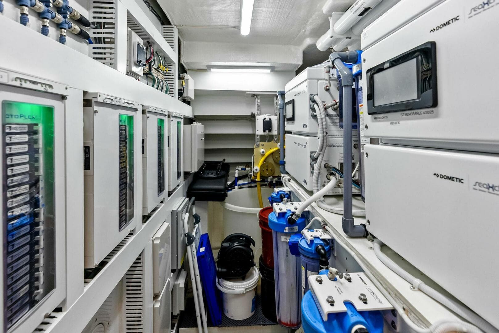 2024 Ocean Alexander 35 Revolution