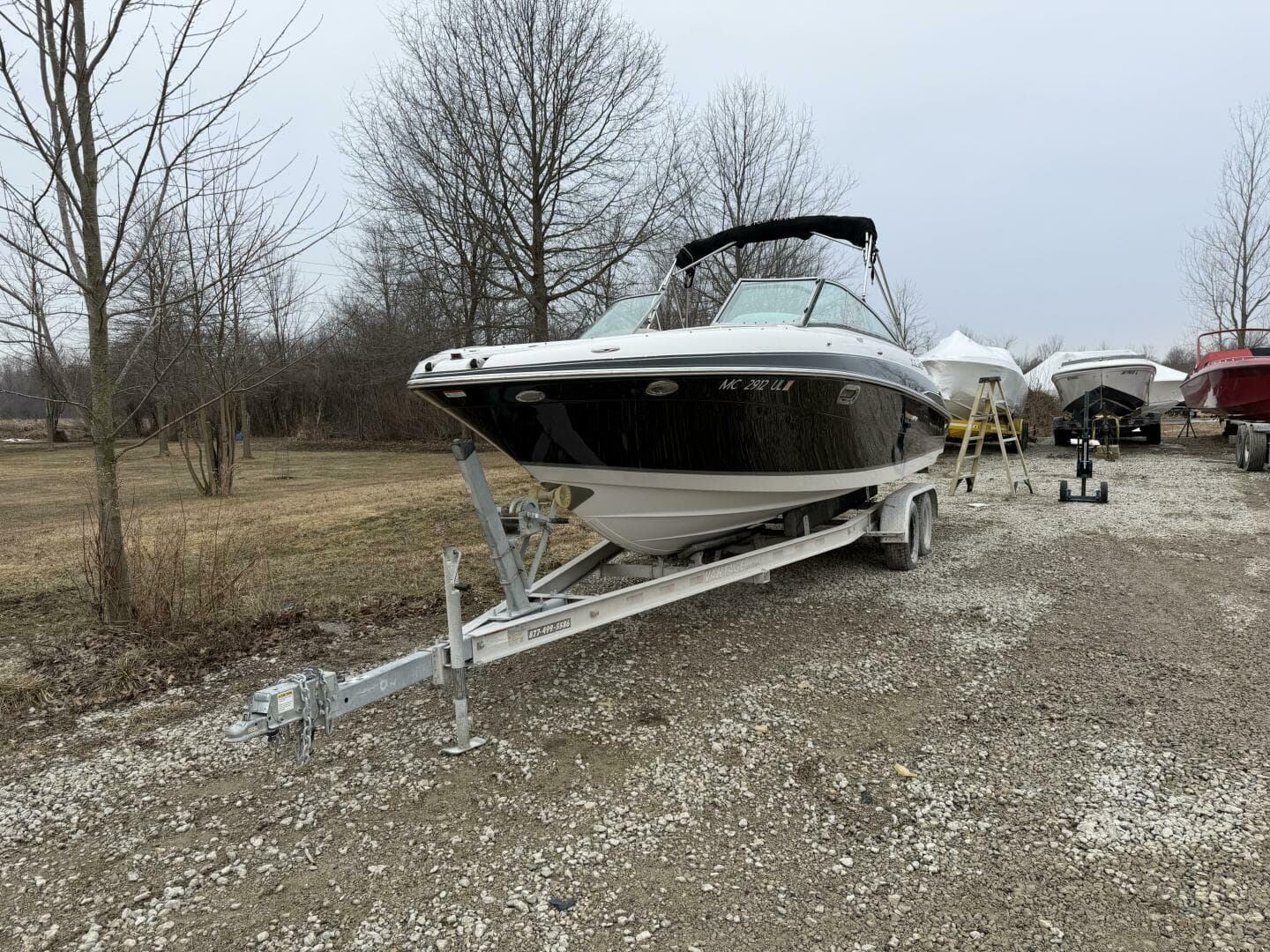 2005 Four Winns 250 Horizon