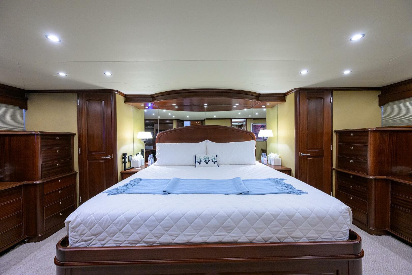 2005 Pacific Mariner 85