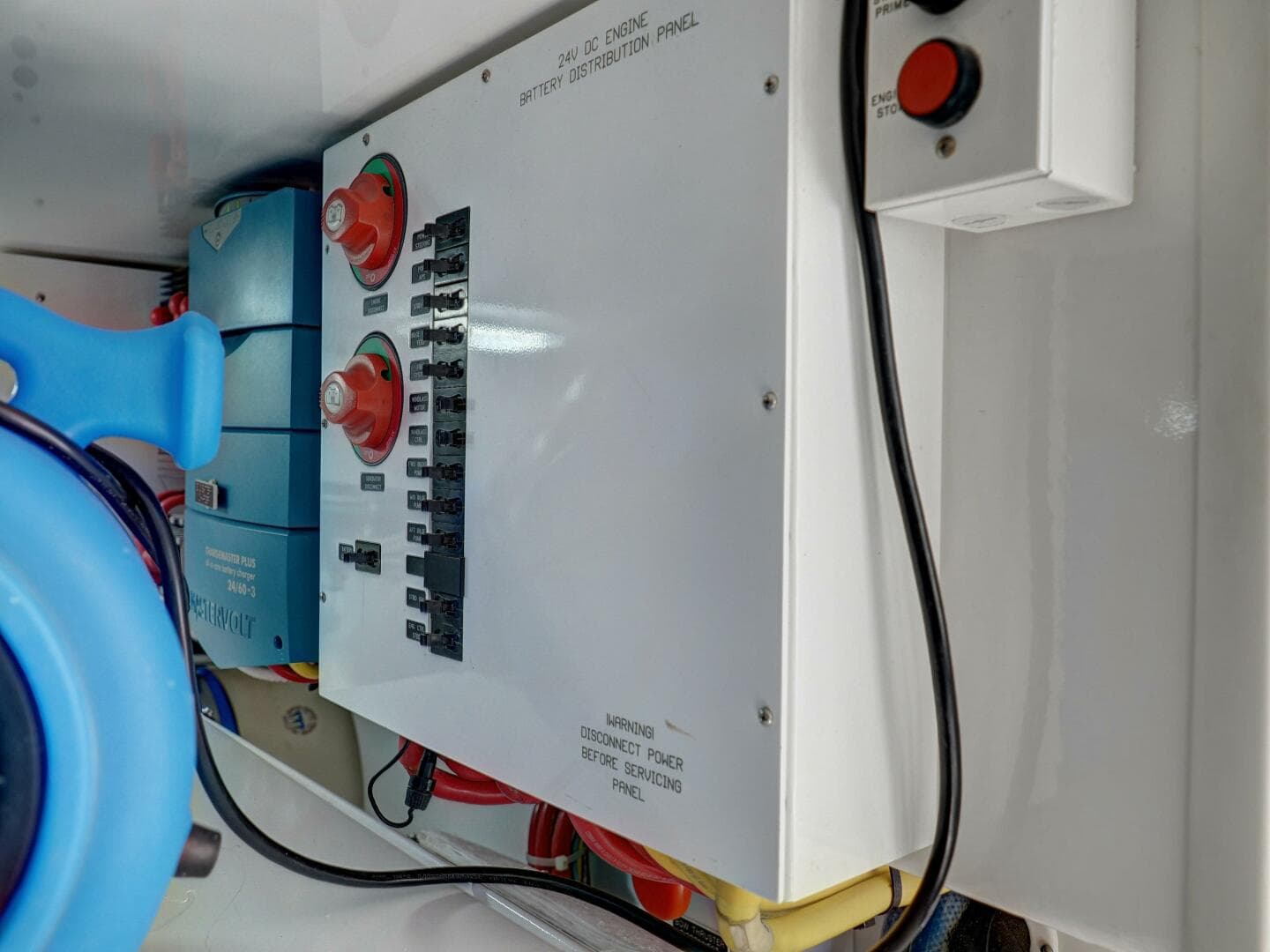 2017 Viking 52 Convertible 