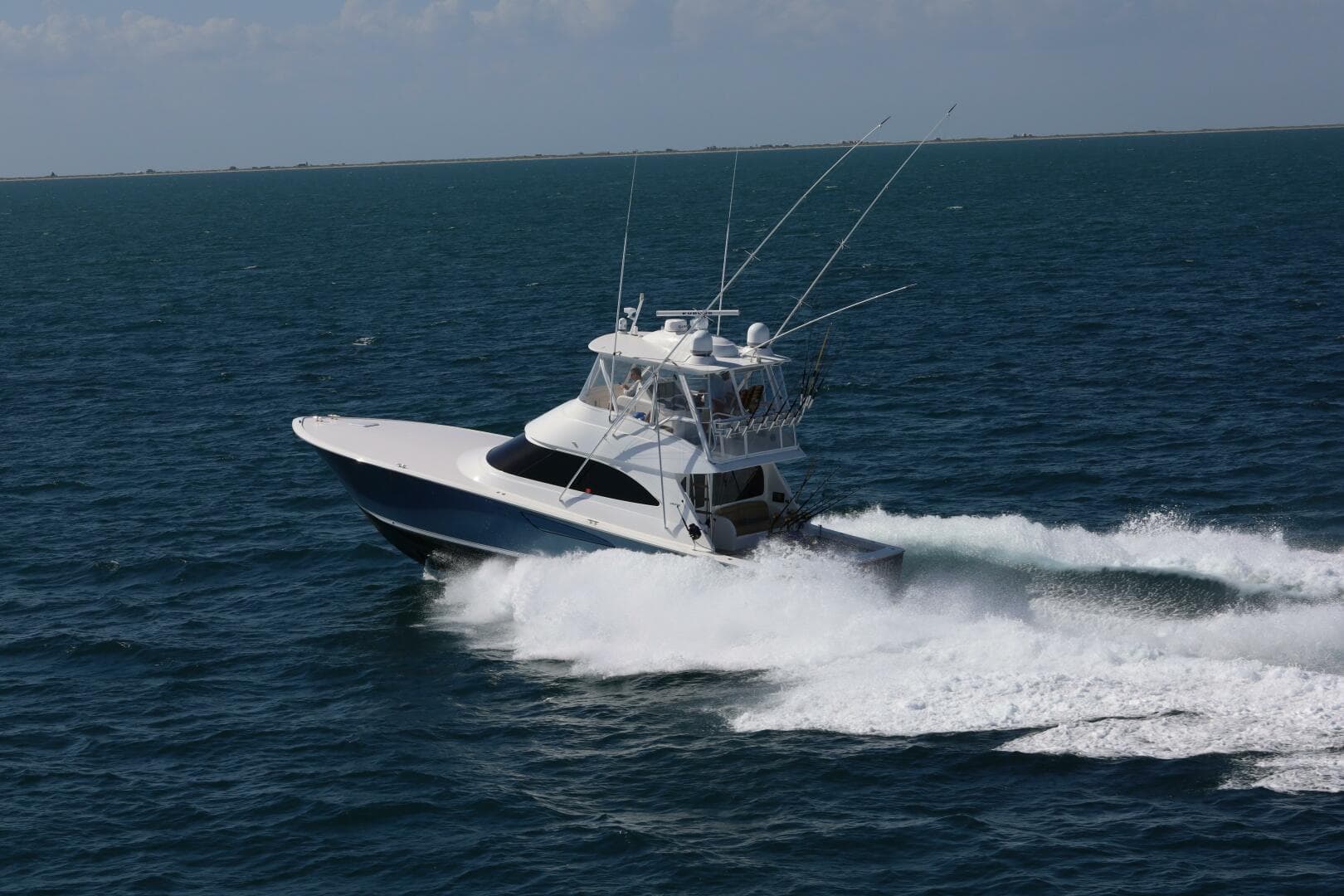 2017 Viking 52 Convertible 