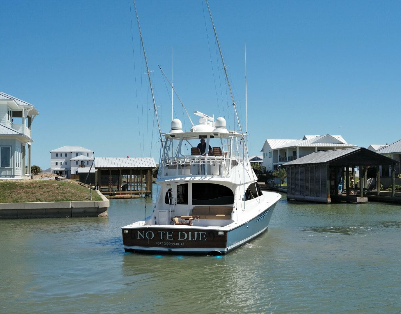 2017 Viking 52 Convertible 