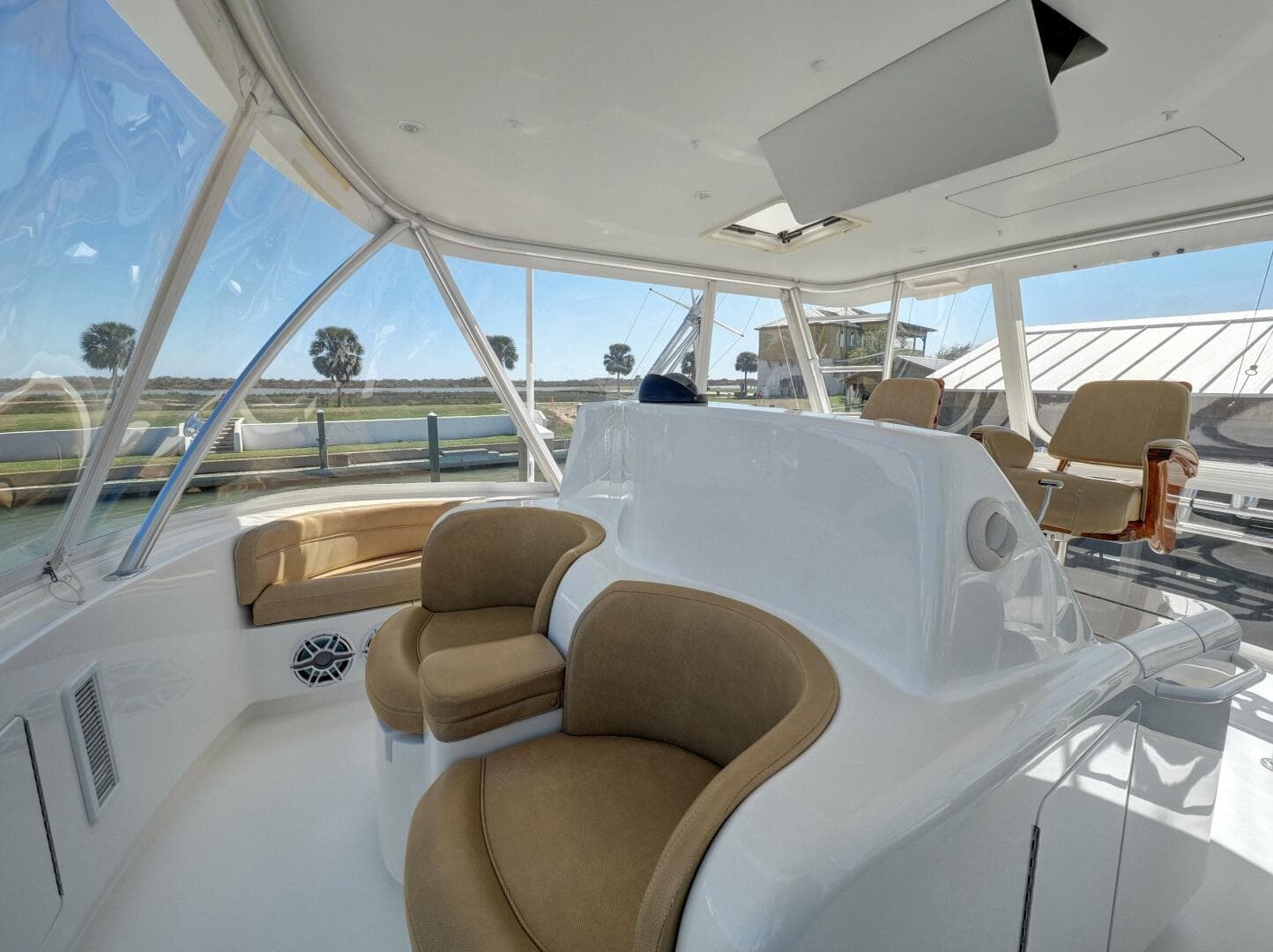 2017 Viking 52 Convertible 