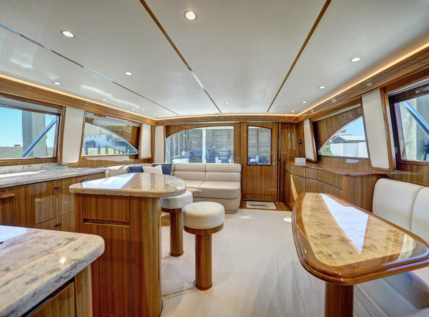 2017 Viking 52 Convertible 