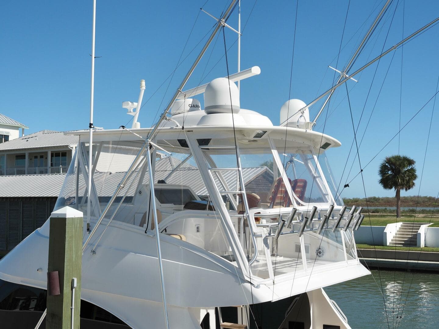 2017 Viking 52 Convertible 