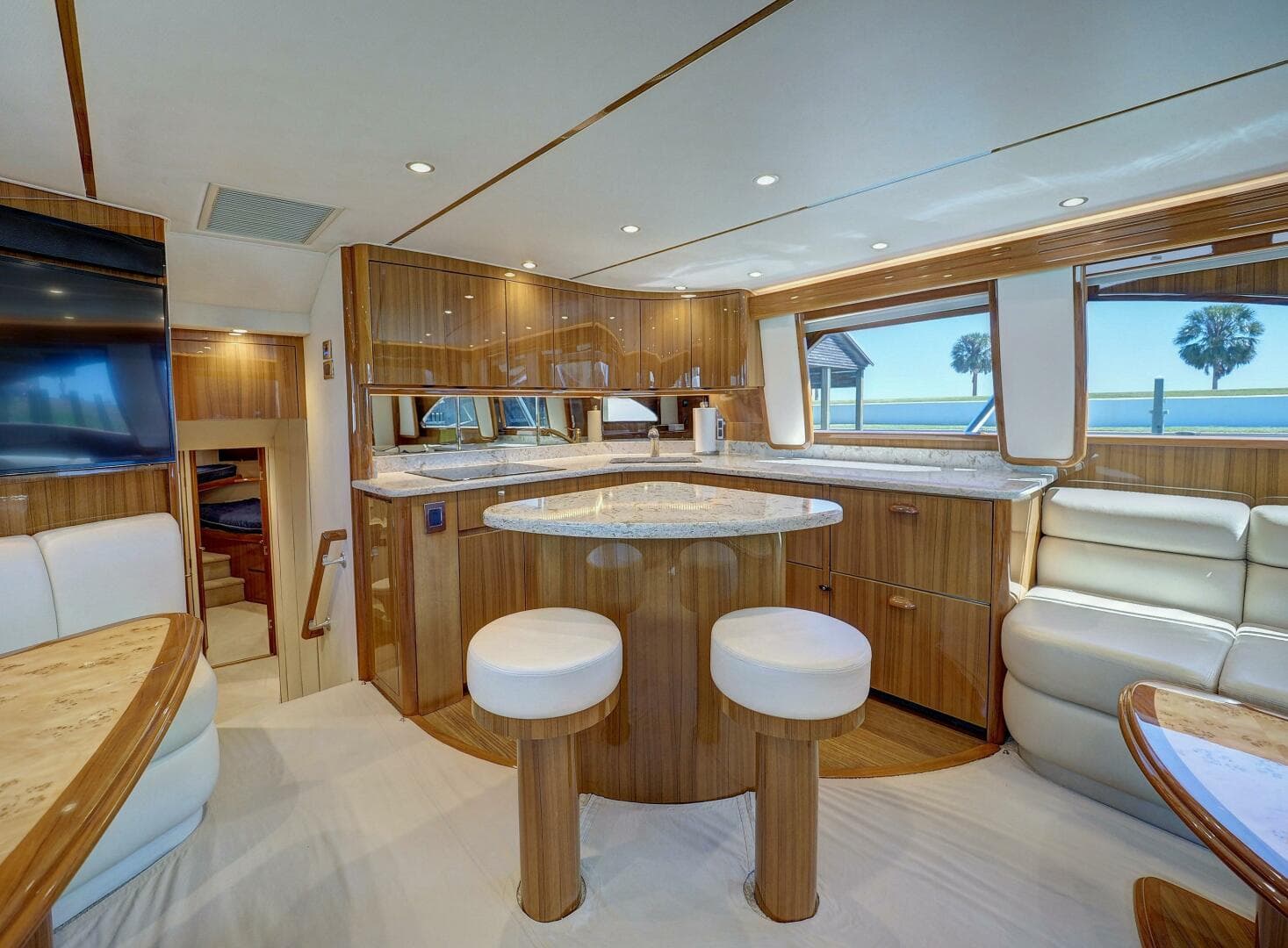 2017 Viking 52 Convertible 