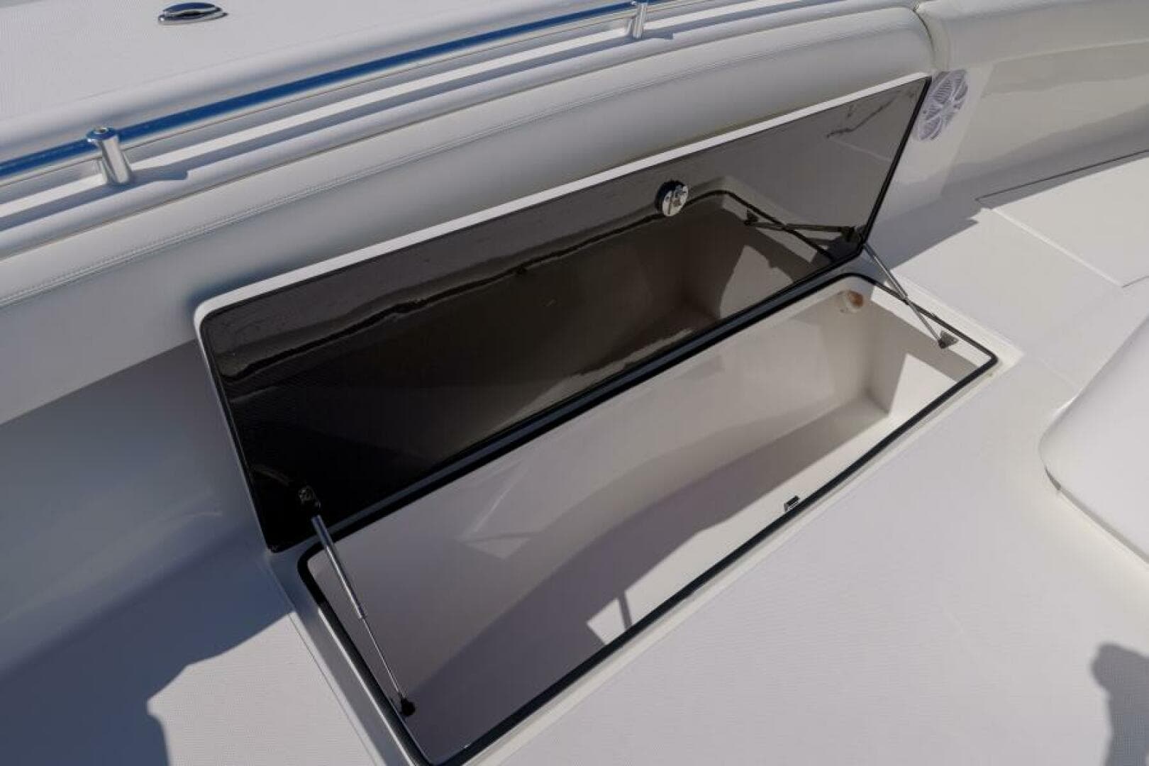 SeaHunter 38 Reel Escape- Storage