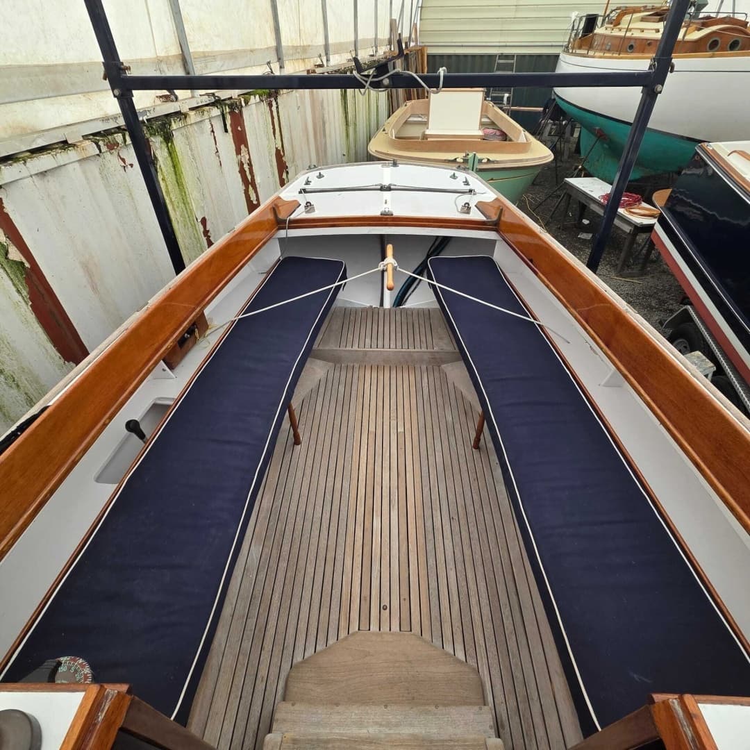 1984 Herreshoff Alerion 26