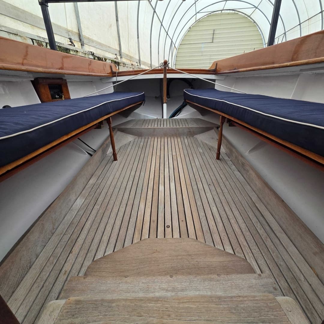 1984 Herreshoff Alerion 26