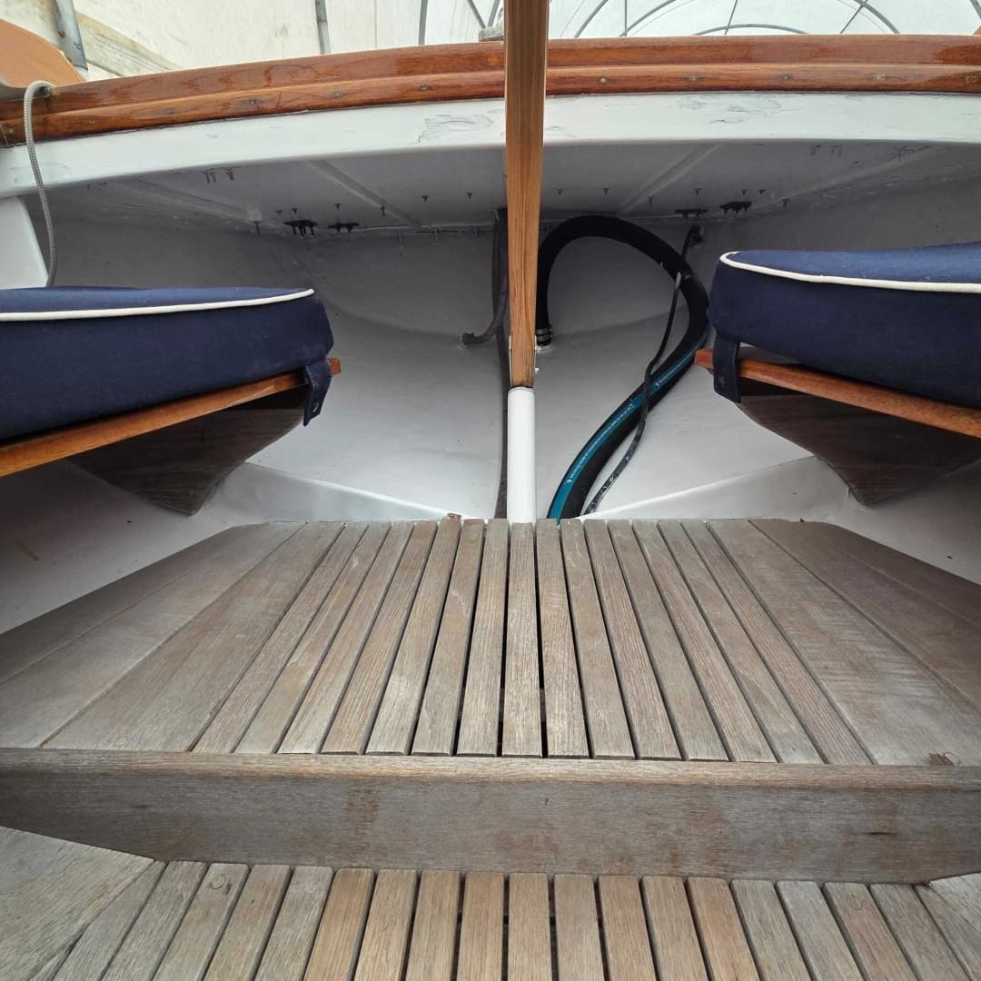 1984 Herreshoff Alerion 26