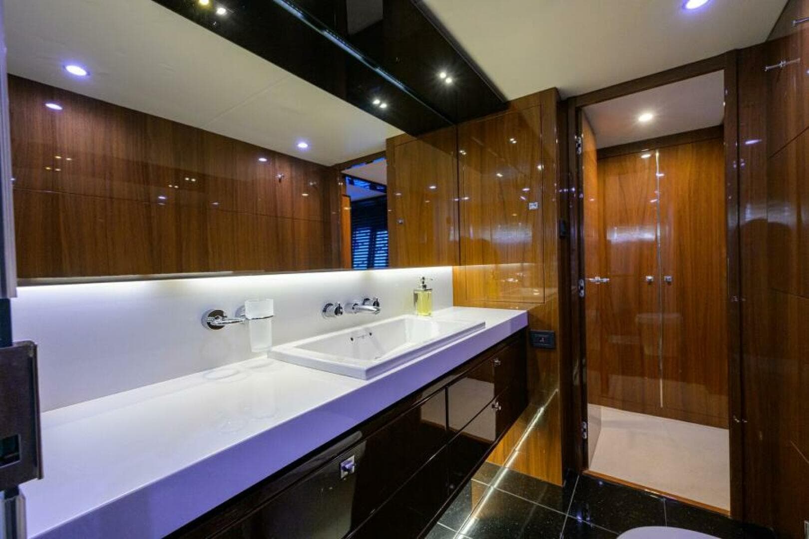 Princess 72 Joint Credit II - Interior Head