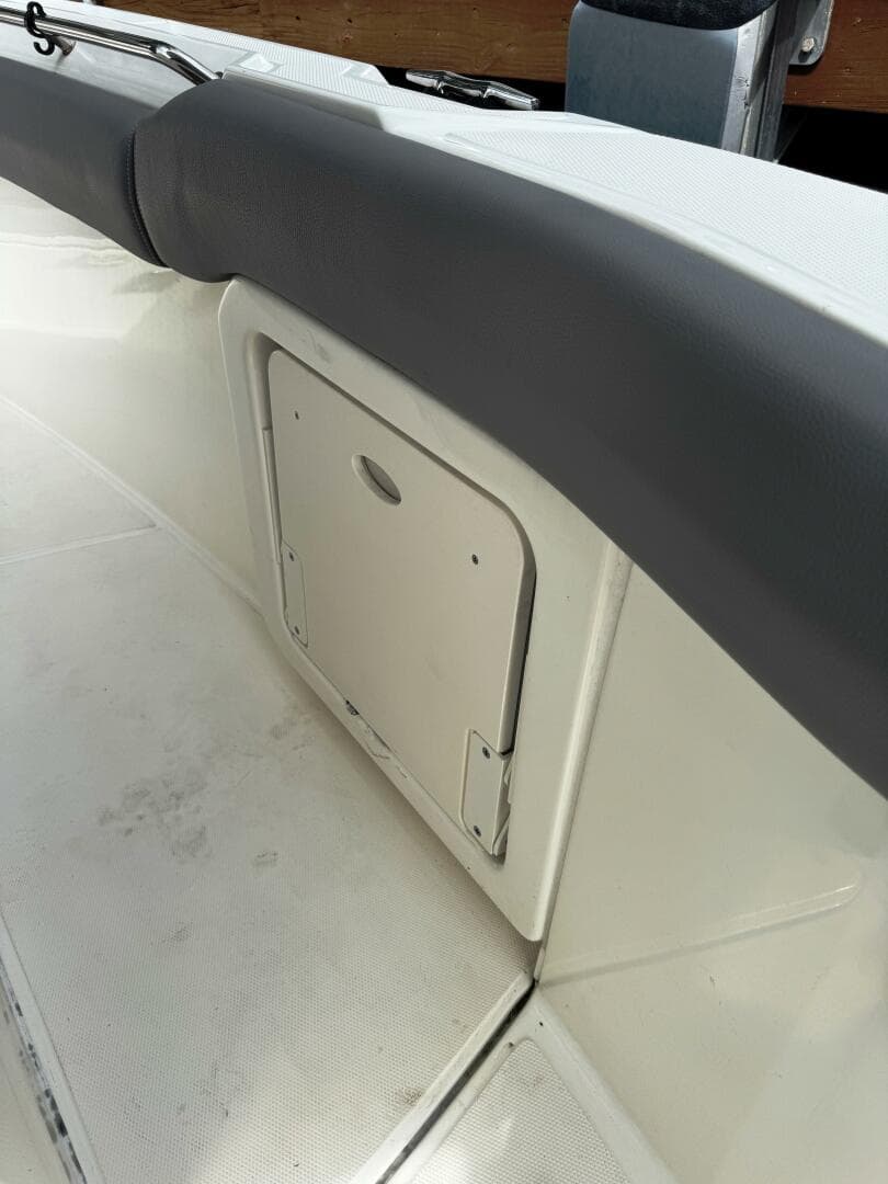 2024 Boston Whaler 280 Outrage