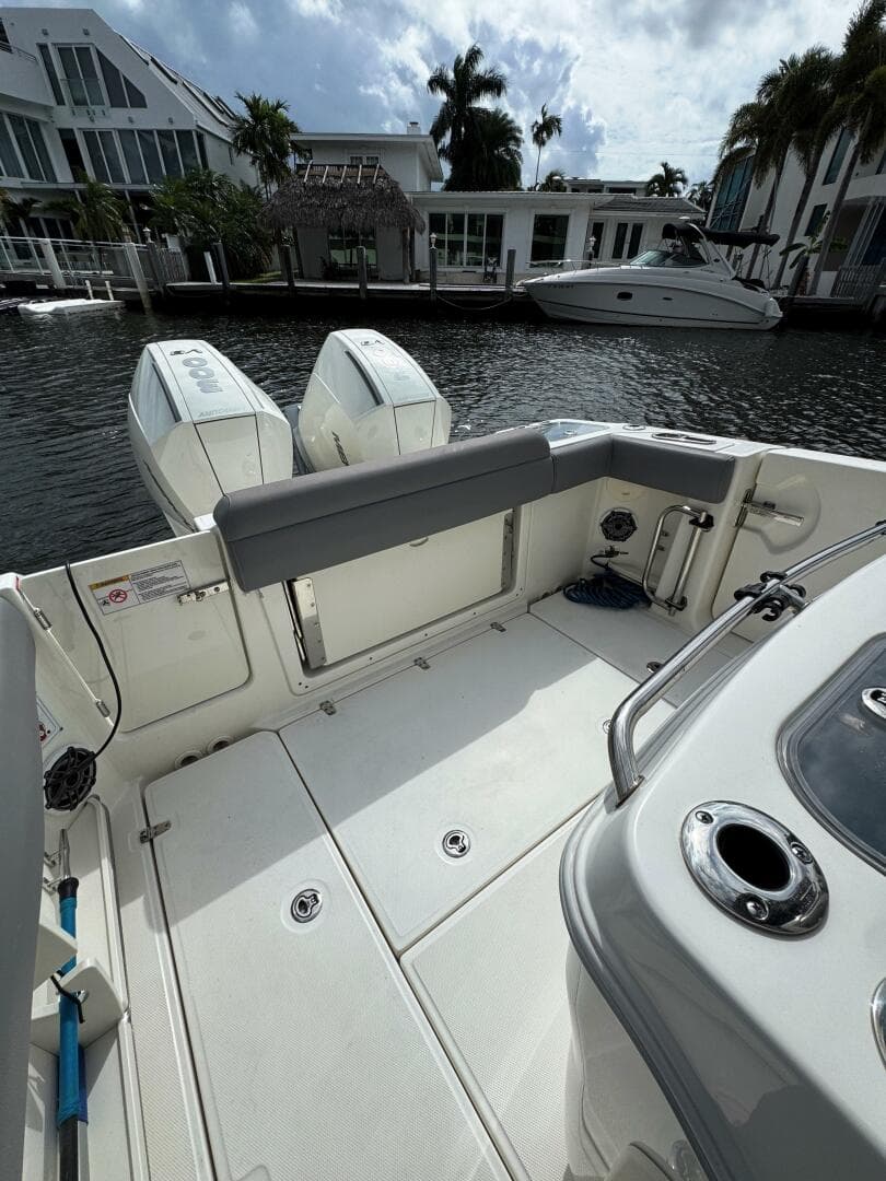 2024 Boston Whaler 280 Outrage