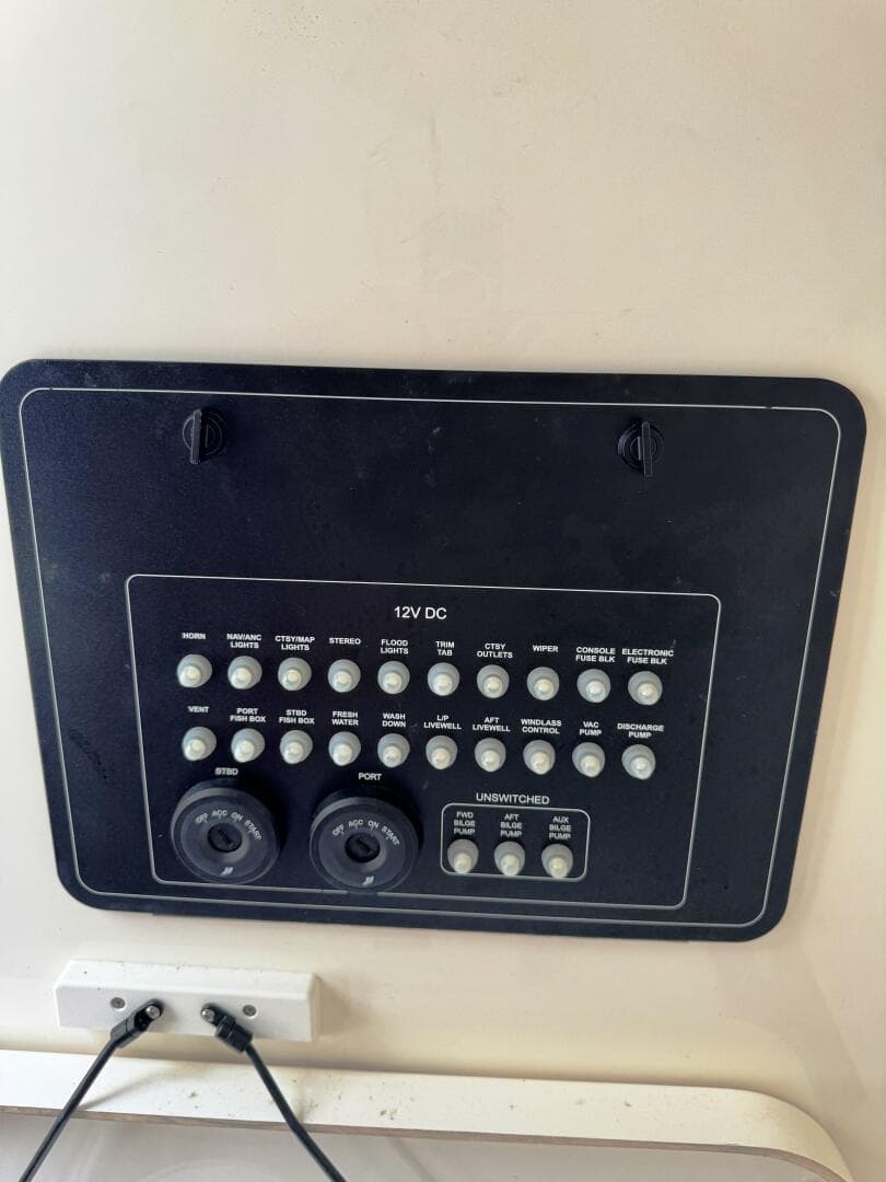 2024 Boston Whaler 280 Outrage