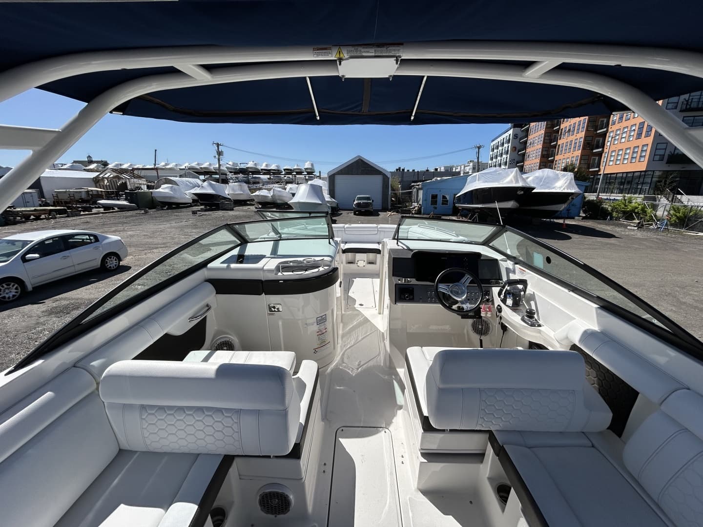 2018 Sea Ray SDX 290 Outboard