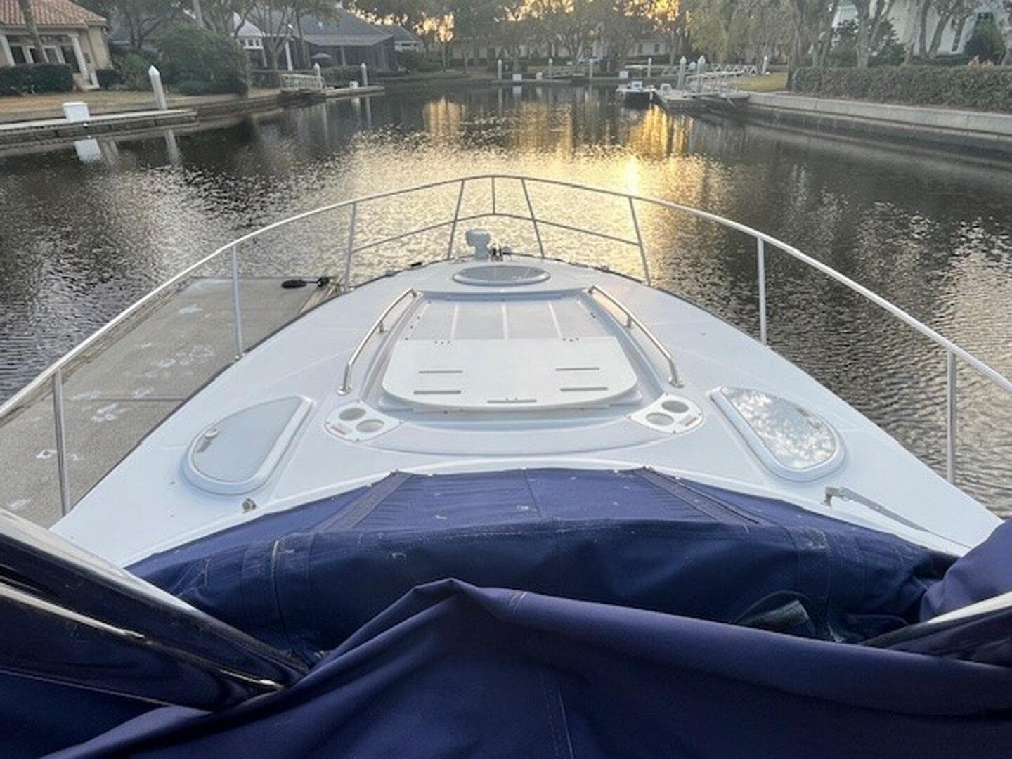 2018 Monterey 335 Sport Yacht