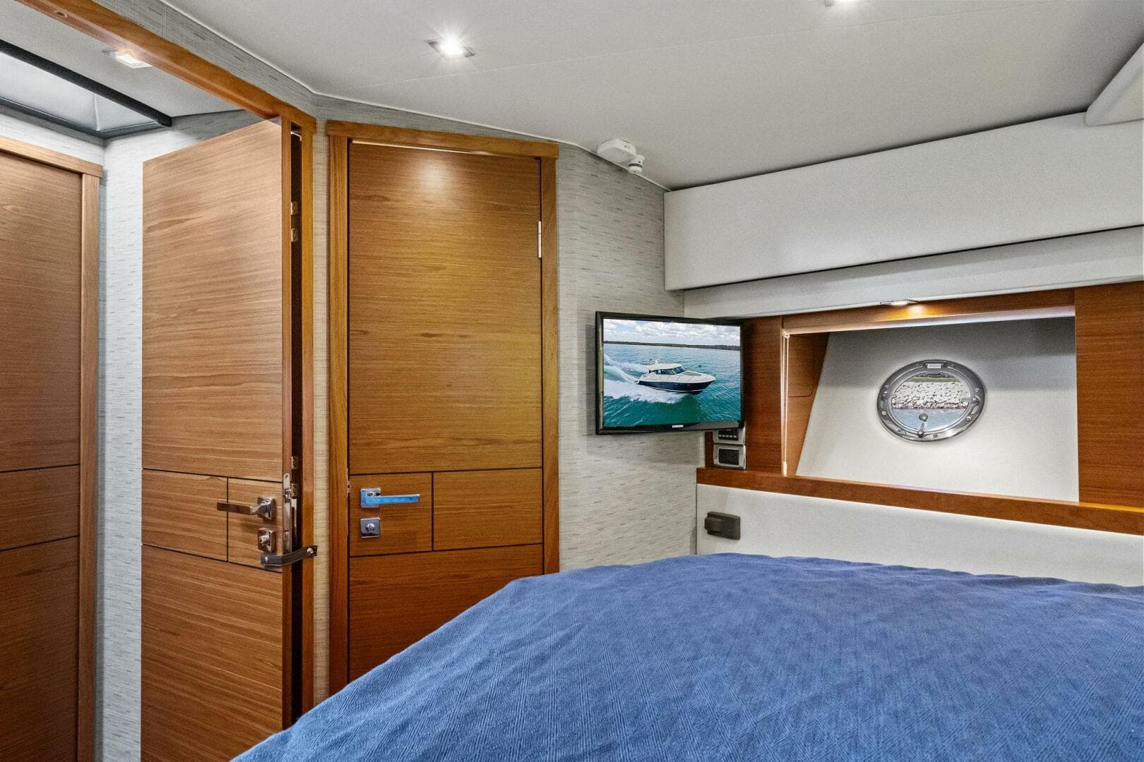 2018 Tiara Yachts C44