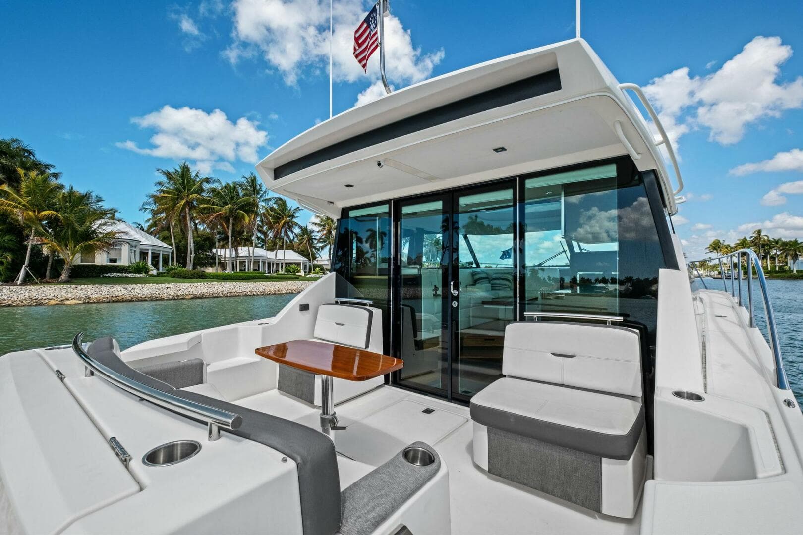 2018 Tiara Yachts C44