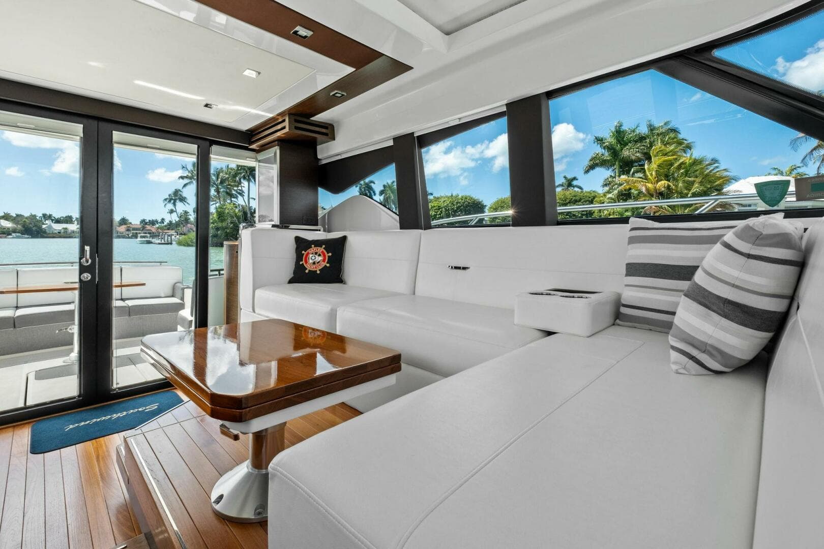 2018 Tiara Yachts C44