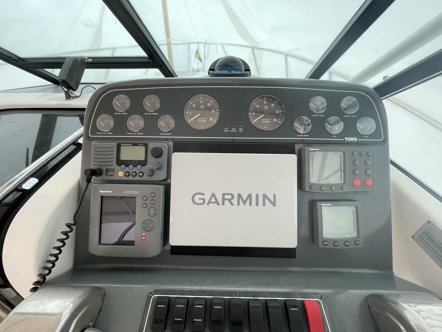 2003 Tiara Yachts 3100 Open