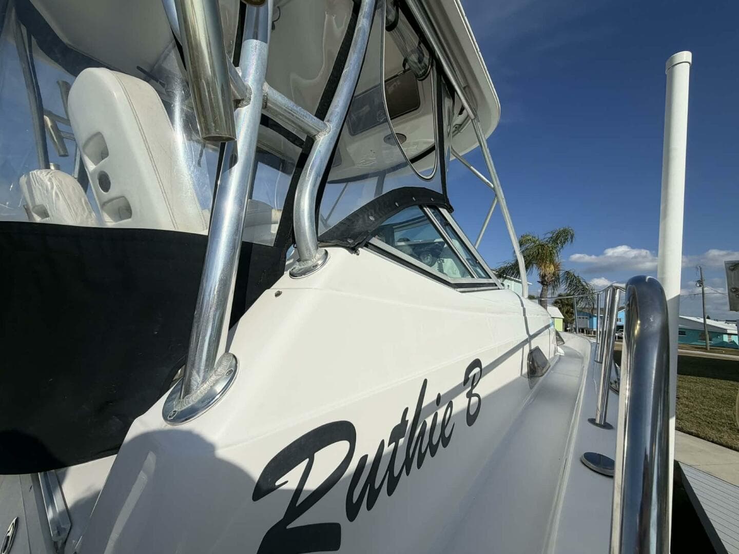 2007 Century 3200 WA