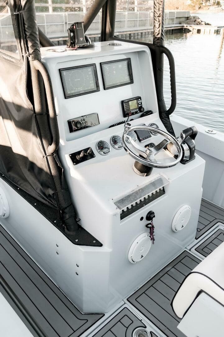 2005 SeaVee 290B