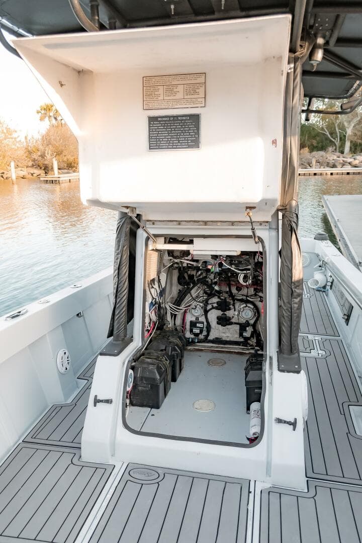 2005 SeaVee 290B