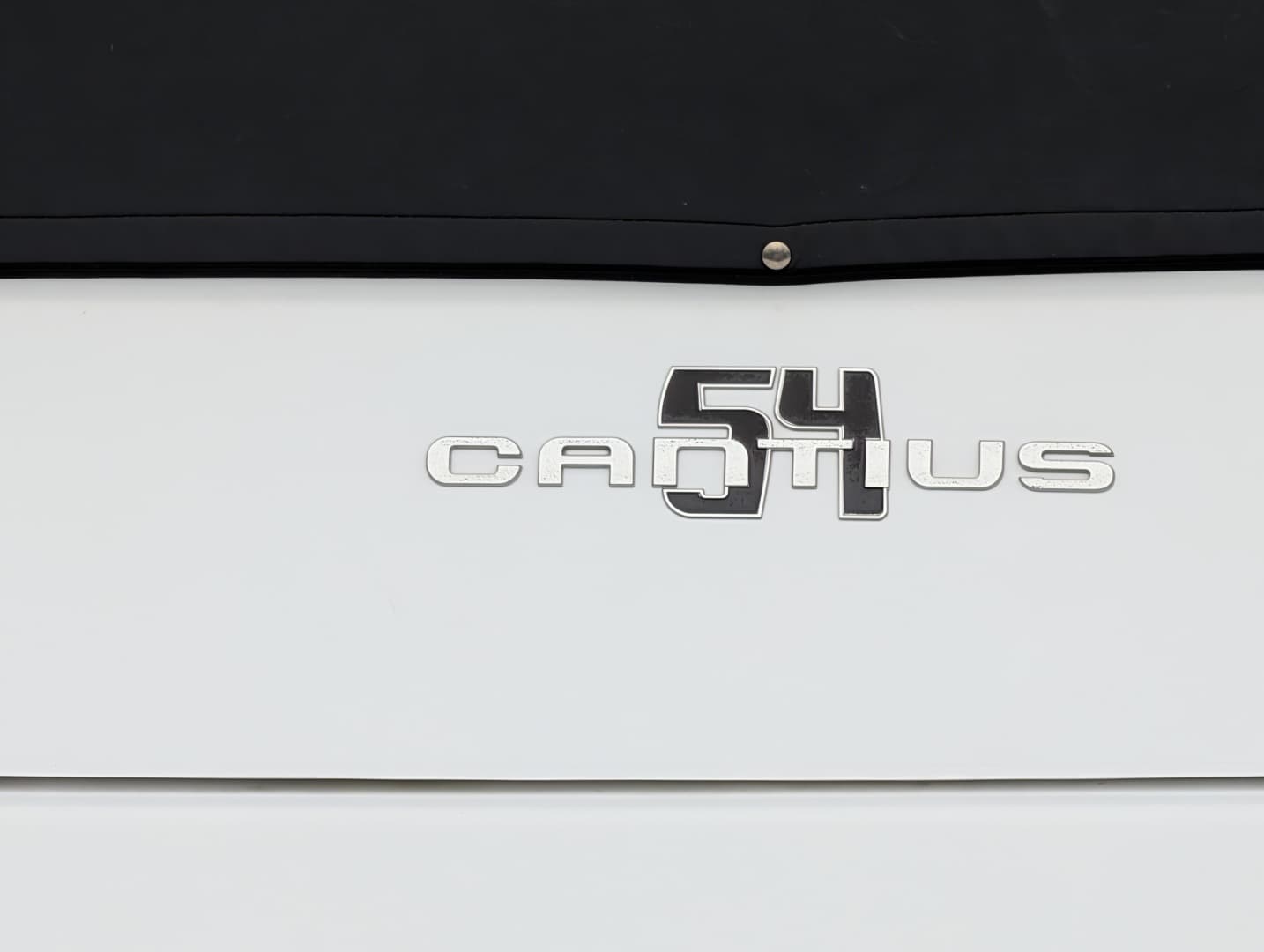 2022 Cruisers Yachts 54 Cantius