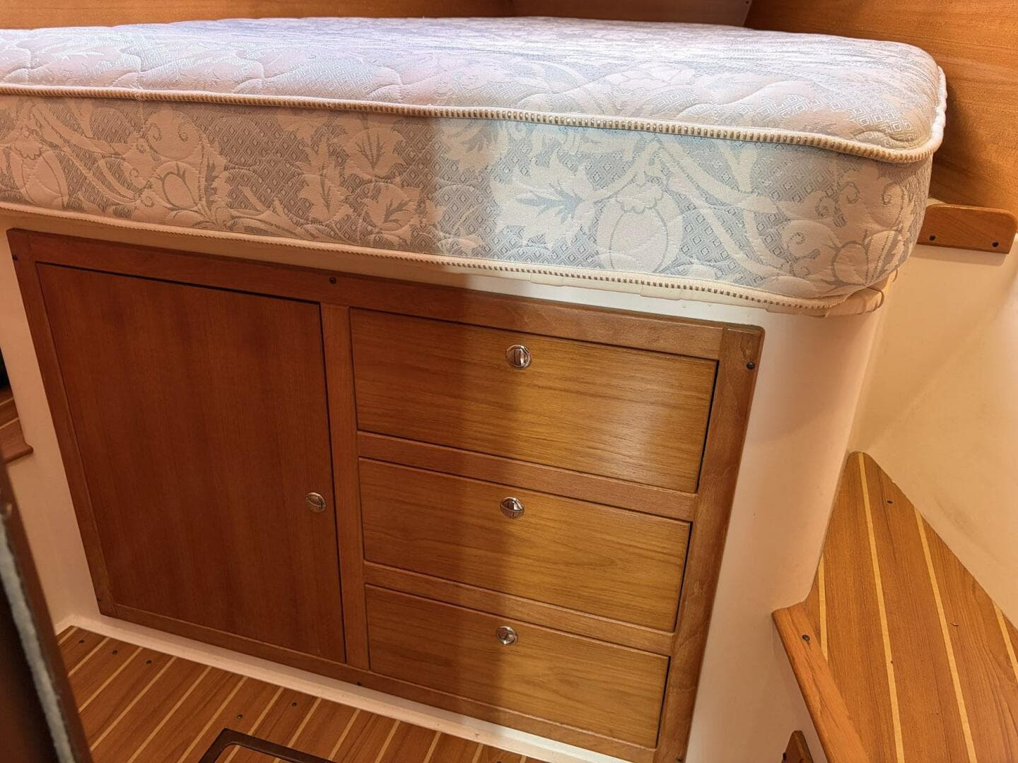 2004 Catalina 36 MkII