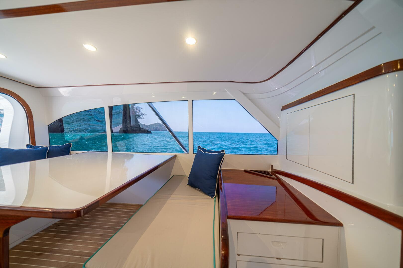 1991 Gamefisherman 40 Convertible "Sabe Nada"