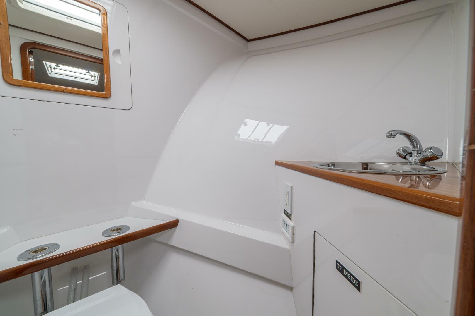 1991 Gamefisherman 40 Convertible "Sabe Nada"