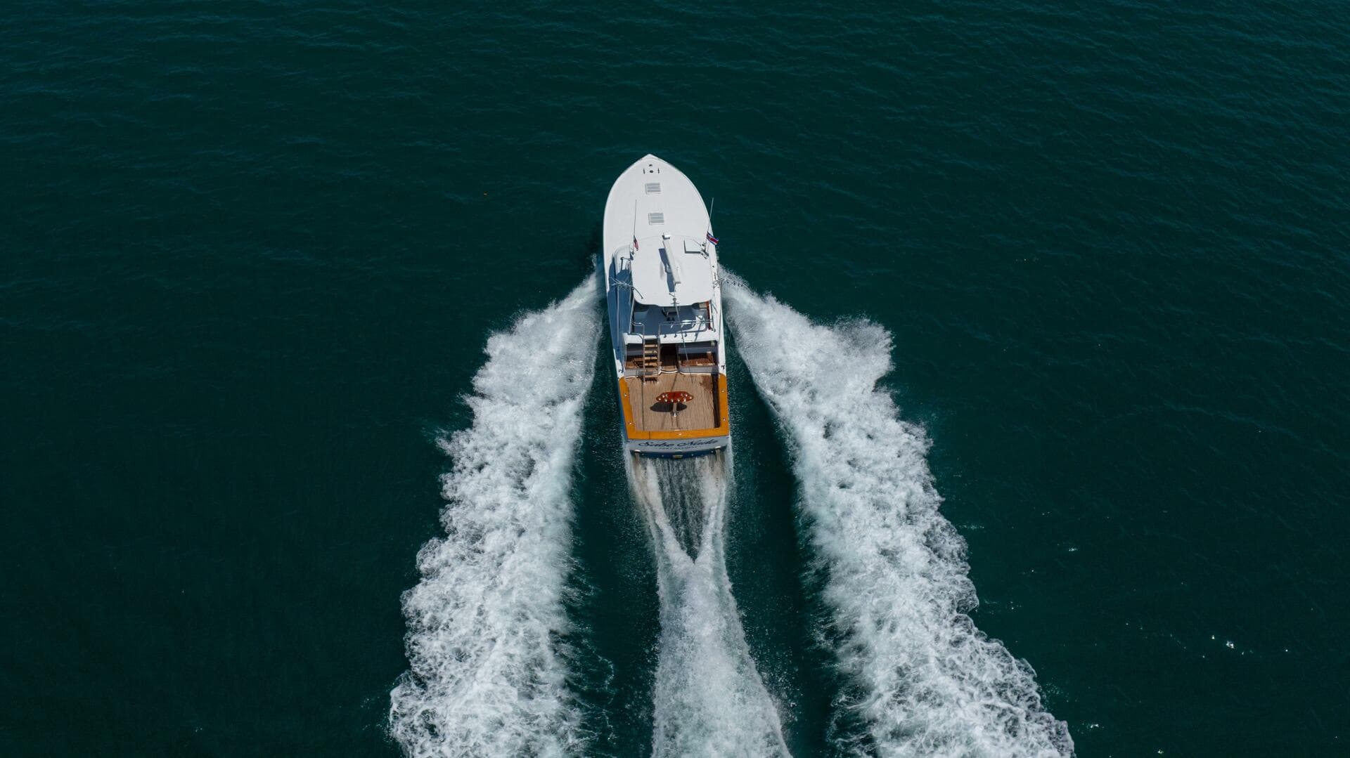 1991 Gamefisherman 40 Convertible "Sabe Nada"